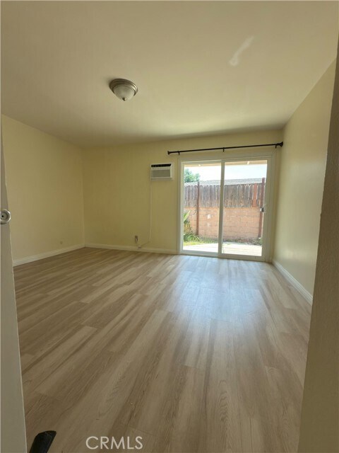 Building Photo - 4835 Fiesta Ave