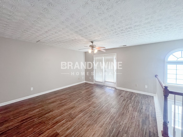 Building Photo - 3110 Bonnes Dr