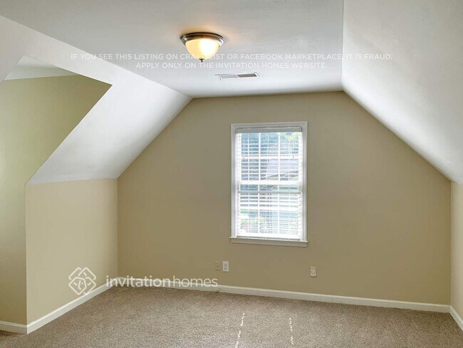 Building Photo - 1851 Twin Branch Dr
