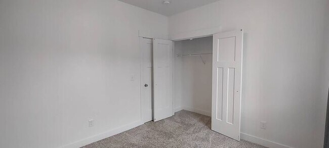 Building Photo - Incredible Vineyard Condo with Garage