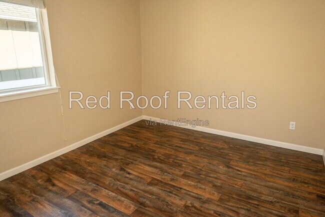Building Photo - 1441 Farina Lp SE