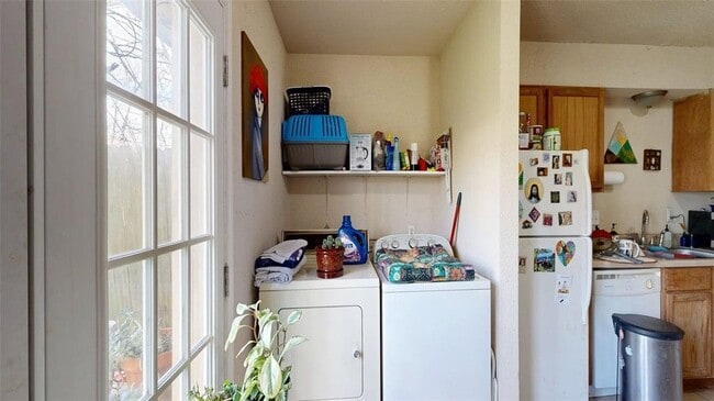 Building Photo - 1209 Georgia St