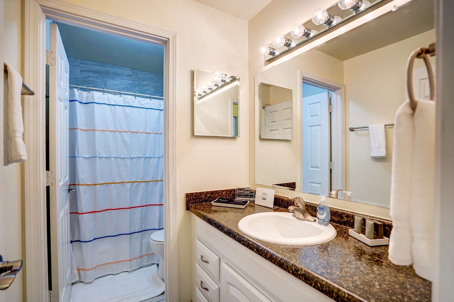 Building Photo - 3367 S 100th St