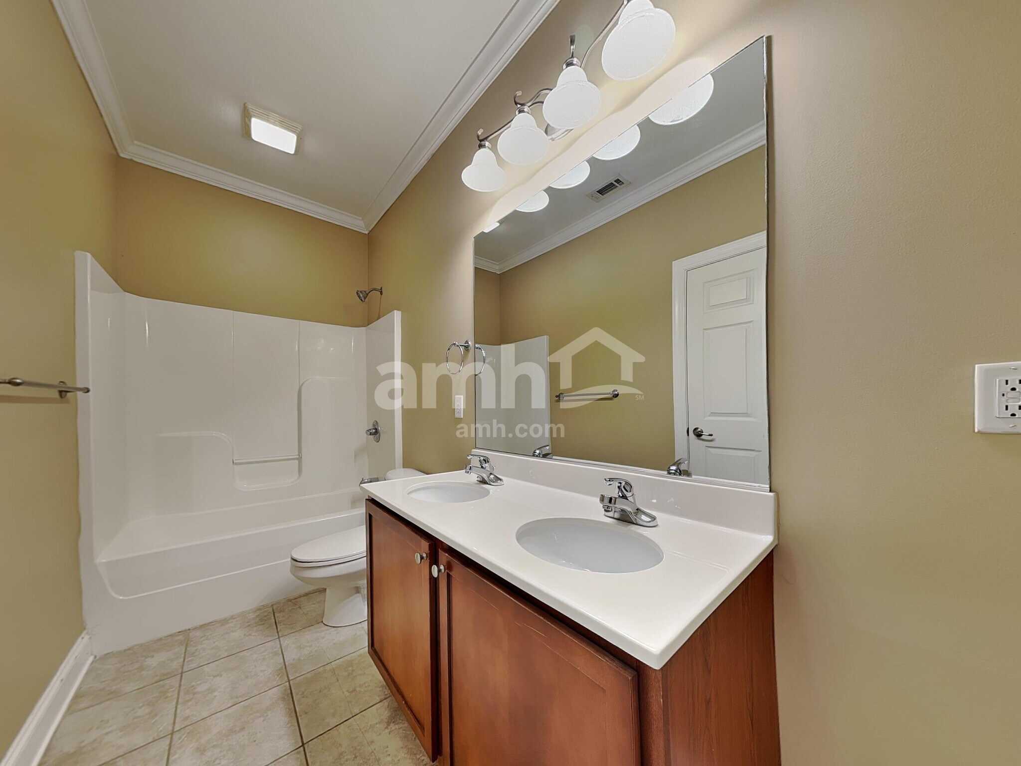 Building Photo - 1729 Bonnie Roach Ln