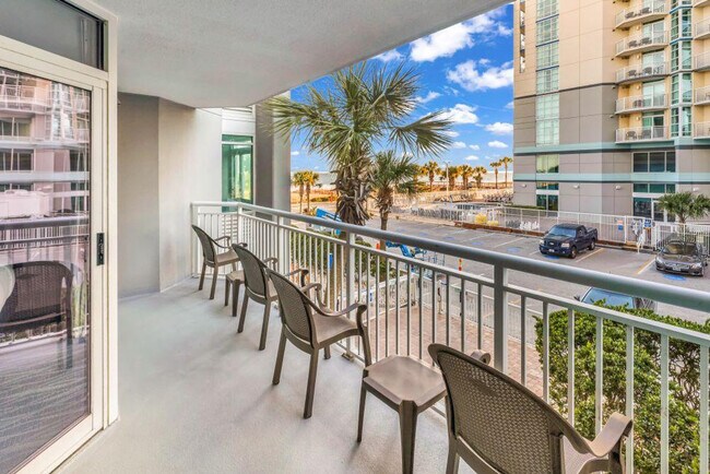 Building Photo - 5300 N Ocean Blvd