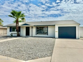 Building Photo - 11013 N 110th Dr