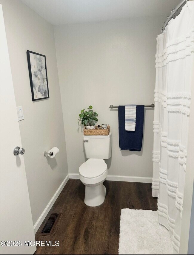 Building Photo - 531 Morningside Ave