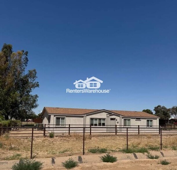 Building Photo - 39942 N Kennedy Dr