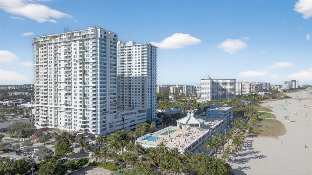 Building Photo - 111 N Pompano Beach Blvd