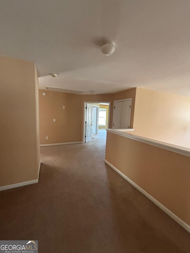 Building Photo - 6337 Windy Ridge Way