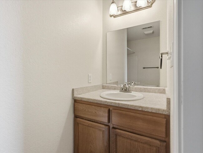 Building Photo - 2430 Hallerins Ct