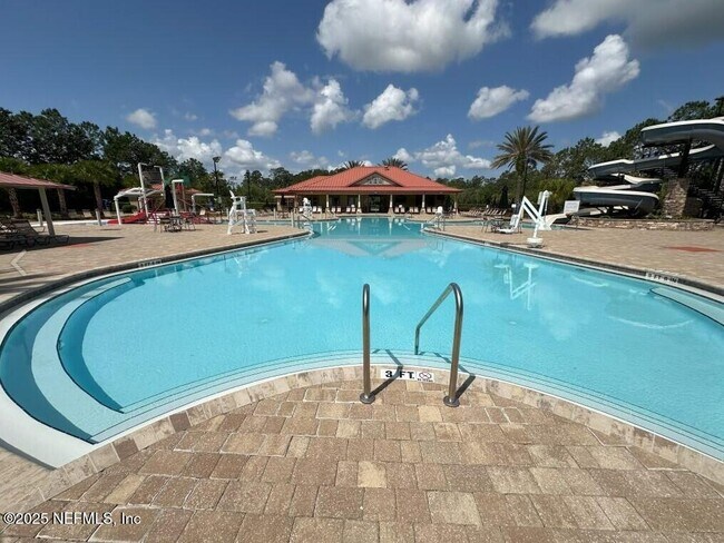 Building Photo - 1804 Sea Pines Ln