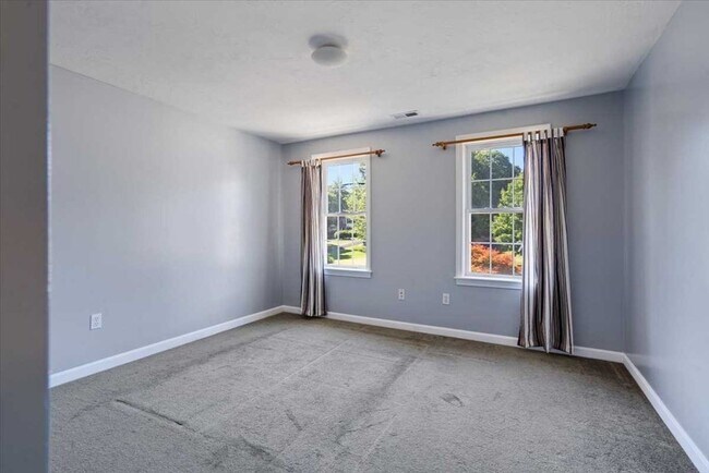 Building Photo - 89 Boulder Hill Dr