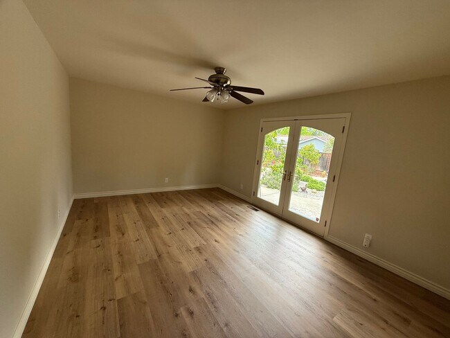 Building Photo - Stunning Saratoga Home; 3 Bedroom + Loft Must See!!