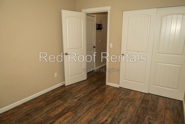 Building Photo - 1441 Farina Lp SE