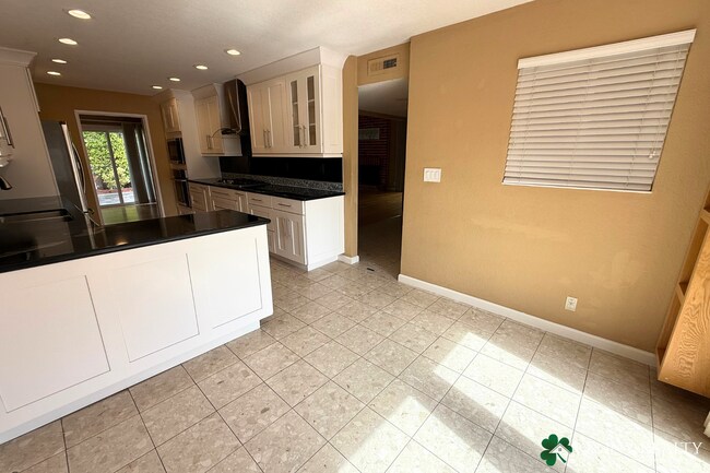 Building Photo - Charming Foster City Home with Outdoor Liv...