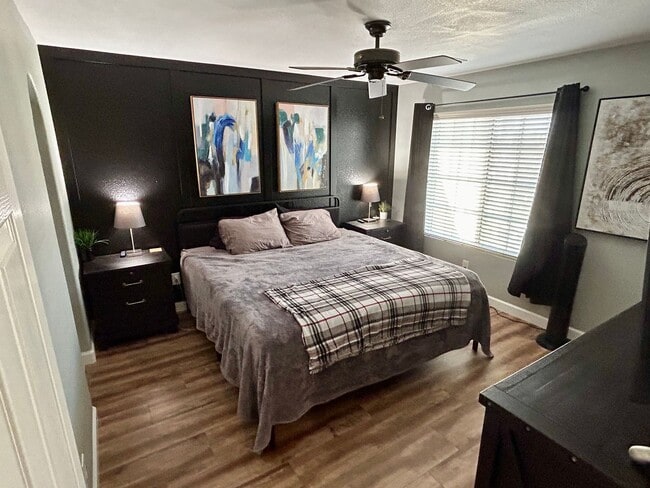 Building Photo - Stunning Townhome in the Heart of Otay Lakes, Chula Vista - MOVE IN SPECIAL