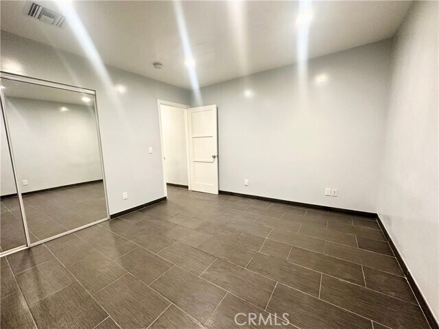 Building Photo - 15746 Magnolia Blvd