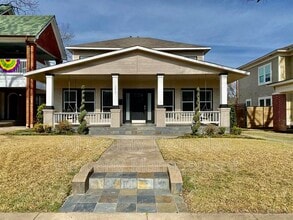 Building Photo - 1217 Kings Hwy