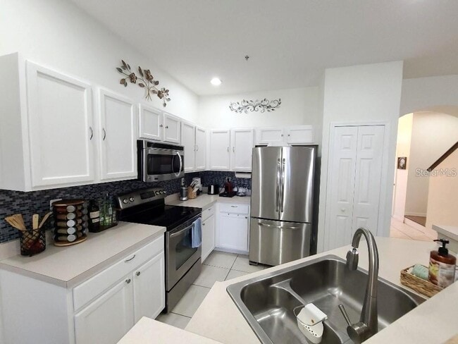 Building Photo - 3936 Yellowstone Cir