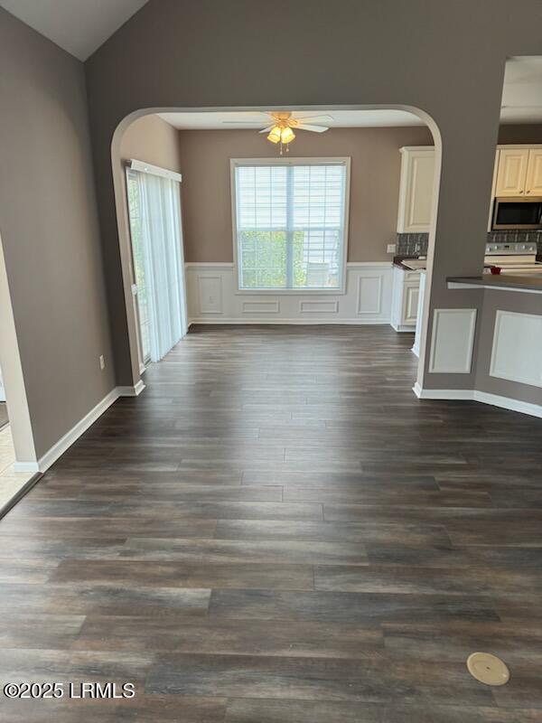 Building Photo - 130 Pinecrest Dr