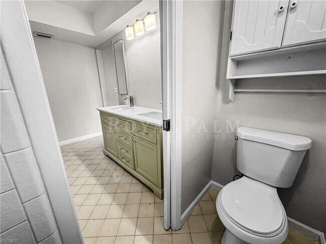 Building Photo - 3 Bed | 2 Bath Home on SE 46th Terrace – Space to Live, Room to Breathe