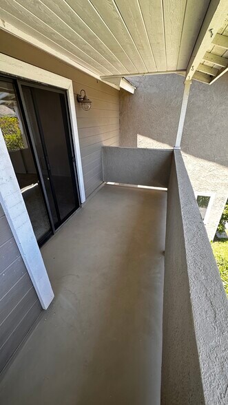 Master bedroom balcony - 2424 Santa Ana Ave