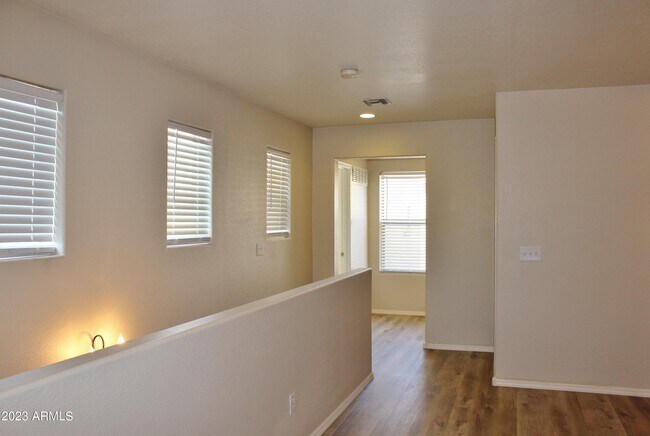 Building Photo - 17278 N 184th Dr