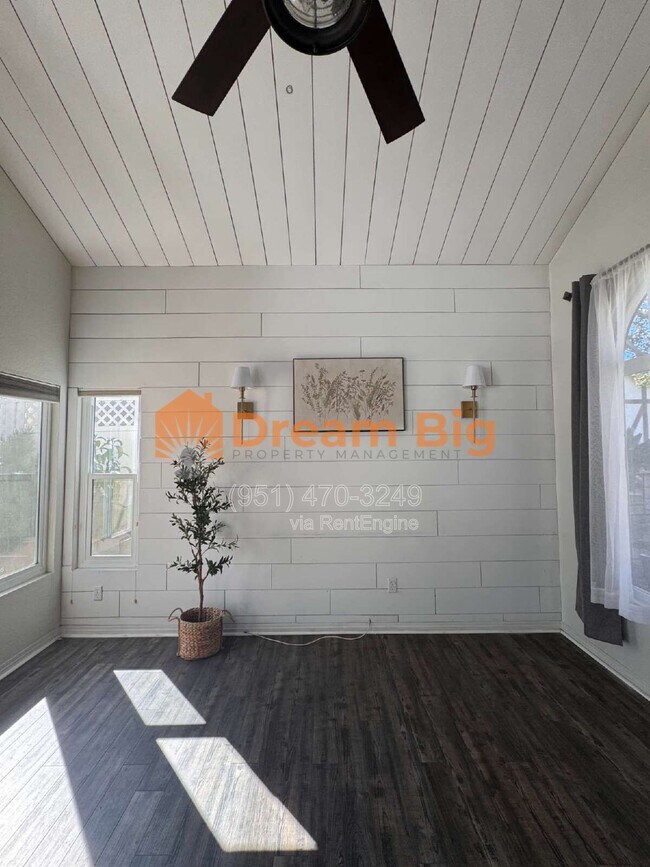 Building Photo - 12025 Weeping Willow Ln