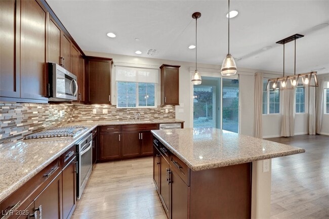 Building Photo - 173 Brighton Hls Ave