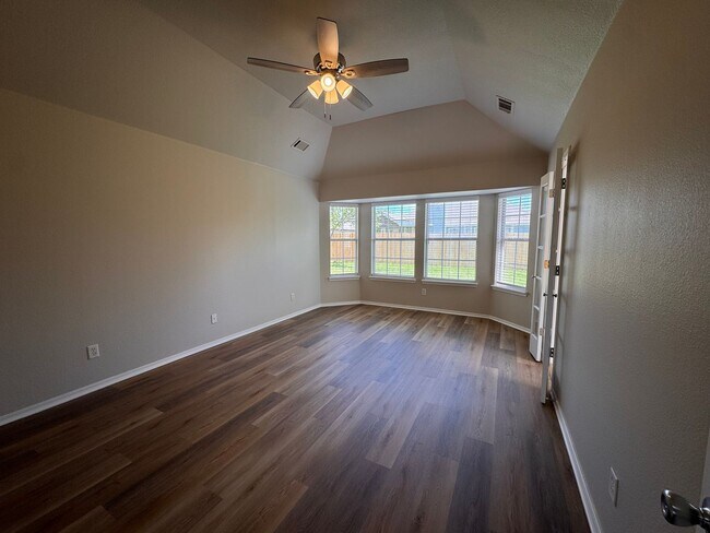 Building Photo - 3 Bedroom 2 bath Bixby Schools