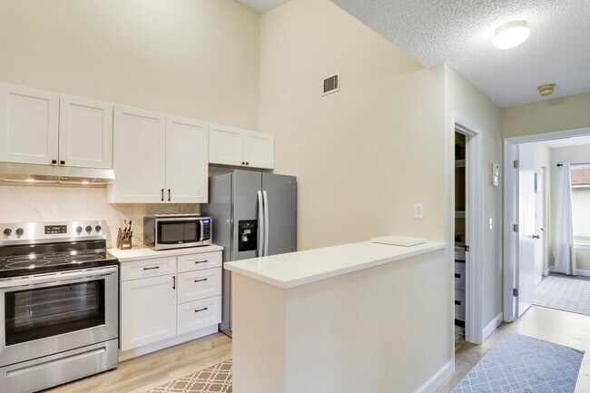 Building Photo - 6414 Chasewood Dr