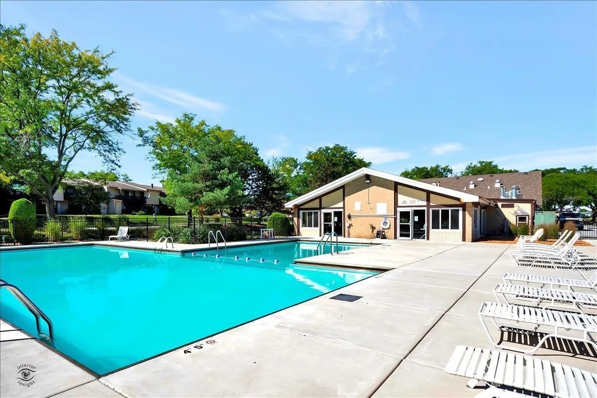 Building Photo - 15718 Orlan Brook Dr