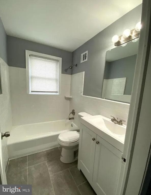 Building Photo - 2162 Vailthorn Rd