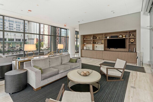 Building Photo - 352 W Wolf Point Plaza