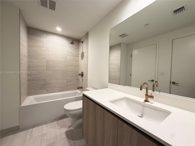 Building Photo - 77 SE 5th St