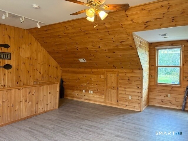 Building Photo - 123 Shailor Hill Rd