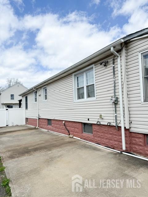 Building Photo - 56 Bird Ave