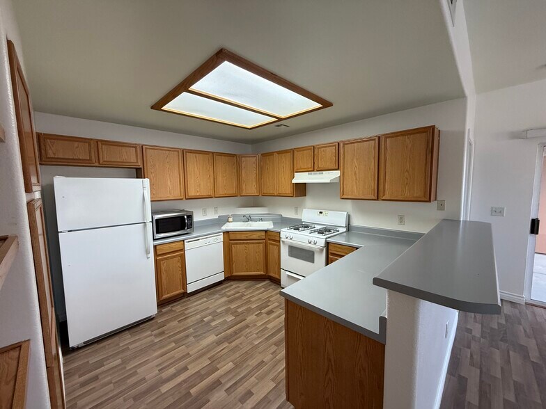 Building Photo - 4655 Gold Dust Ave
