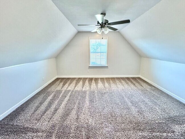 Building Photo - Now Leasing a 4-Bedroom 2.5 Bath In Olive ...
