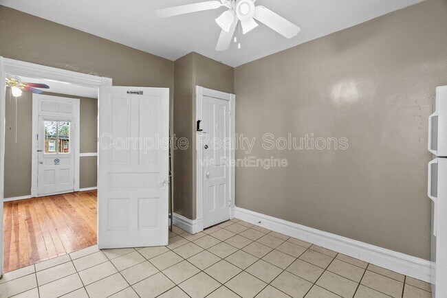 Building Photo - 4109 Hartford St