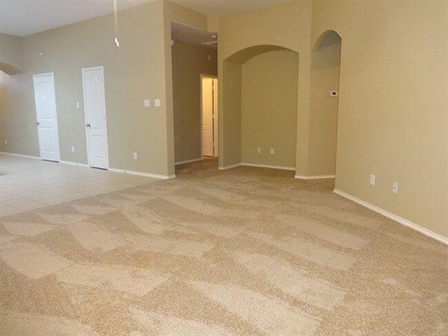 Building Photo - 21515 Rose Mill Dr