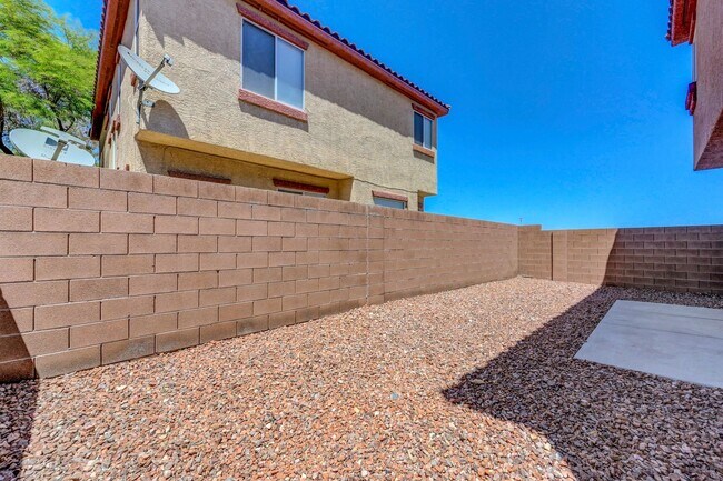 Building Photo - 8904 Nautilus Vista Ct