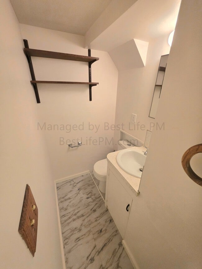 Building Photo - 4526 NE 77th Ave