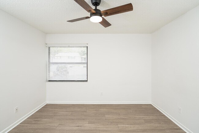 Building Photo - 39 Alcira Ct