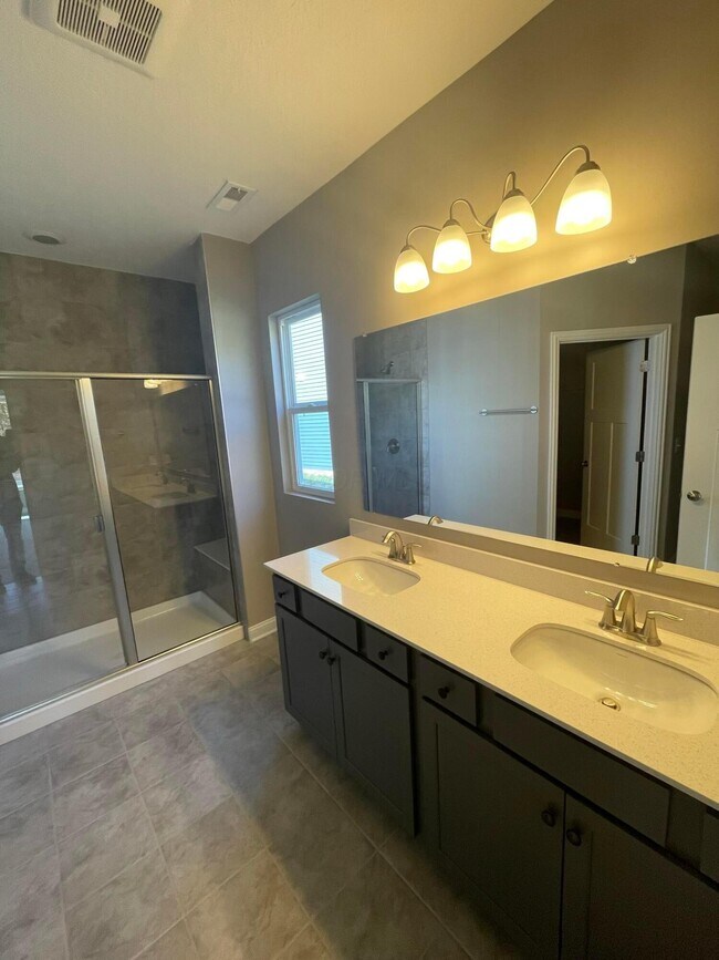 Building Photo - 3542 Shoal Way