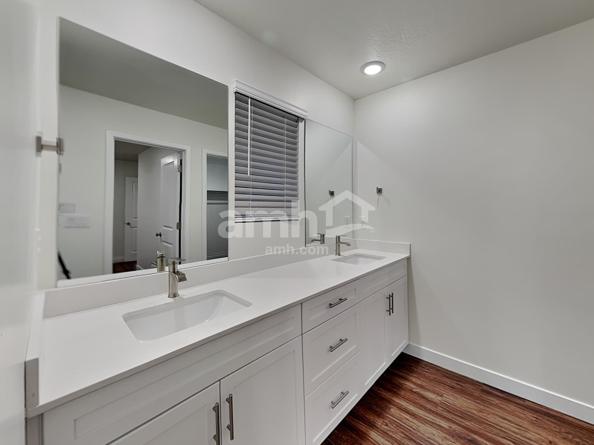 Building Photo - 3442 N Annabell St