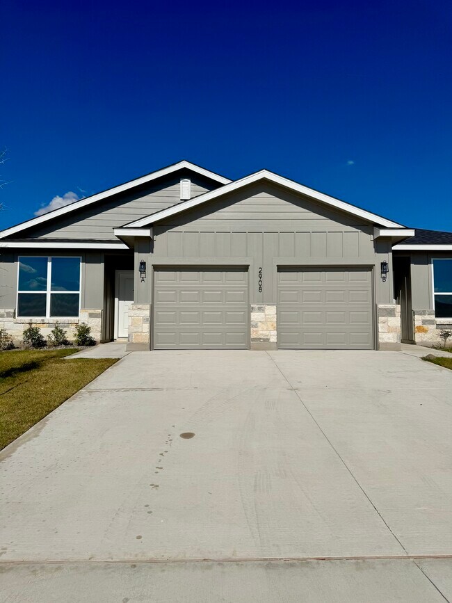 Primary Photo - 2908 Wildcat Rdg Rd