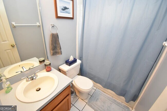 Building Photo - 200 McIntosh Dr