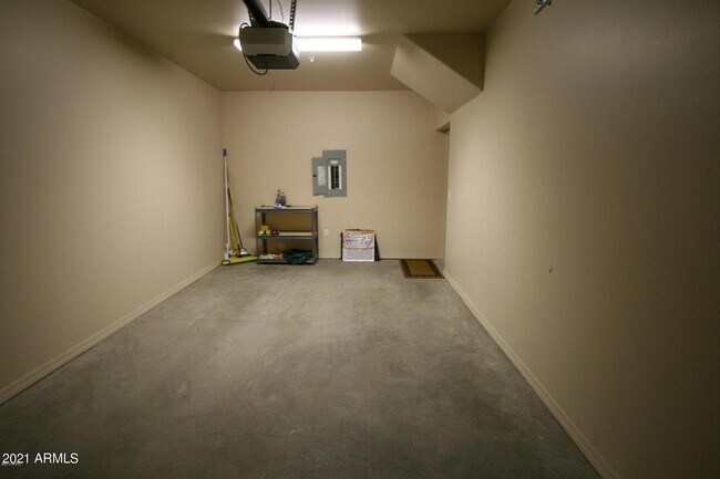 Building Photo - 20660 N 40th St